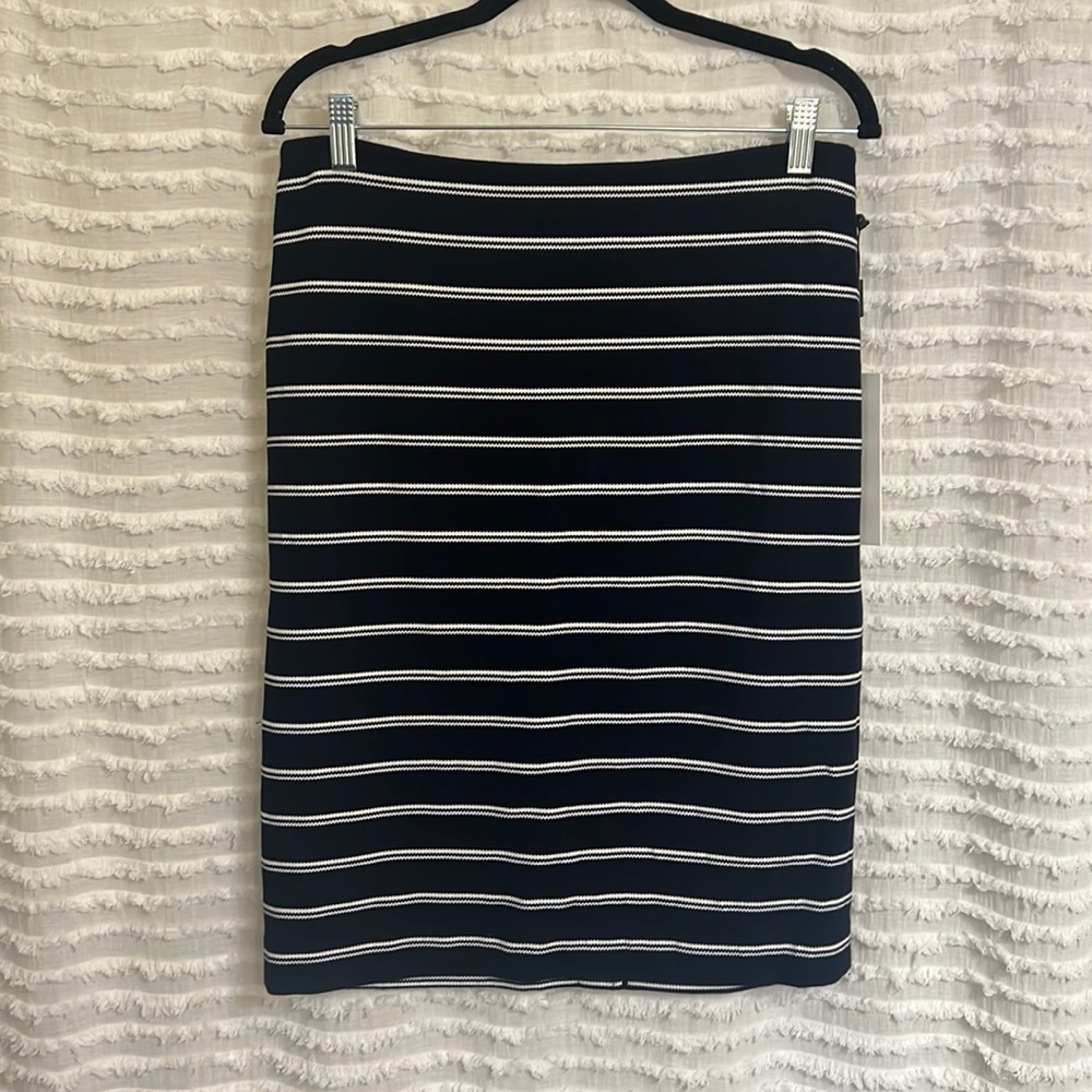 NWT Calvin Klein Skirt